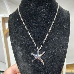 Silver Tone Starfish Pendant Necklace